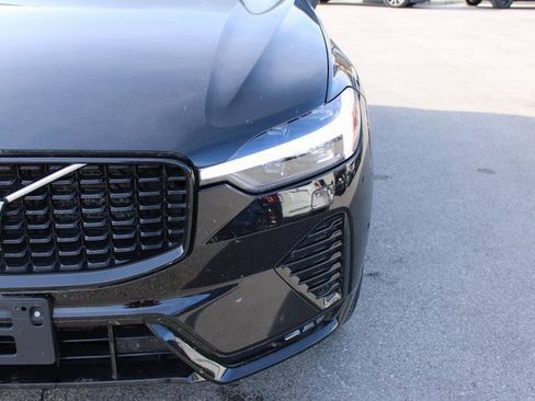 Used 2025 Volvo XC60 B5 Plus image 43