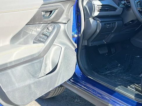 New 2026 Subaru Crosstrek 2.5i Limited w/ Crosstrek Mirror Package AWD/4WD image 23