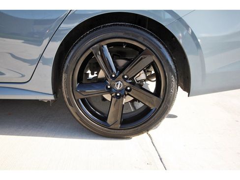 Used 2024 Nissan Sentra SR image 30