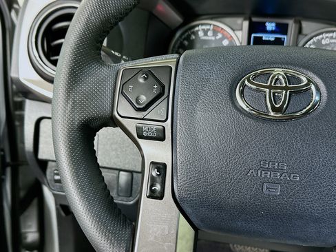 Used 2023 Toyota Tacoma SR5 w/ Technology Package AWD/4WD image 16