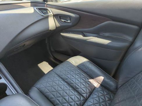 Certified 2019 Nissan Murano Platinum w/ Cargo Package AWD/4WD image 29