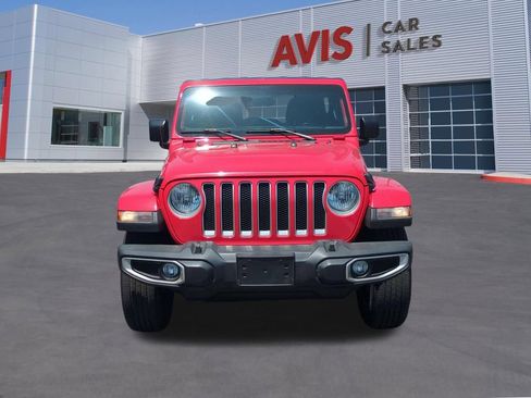 Used 2023 Jeep Wrangler Unlimited Sahara w/ Cold Weather Group AWD/4WD image 2