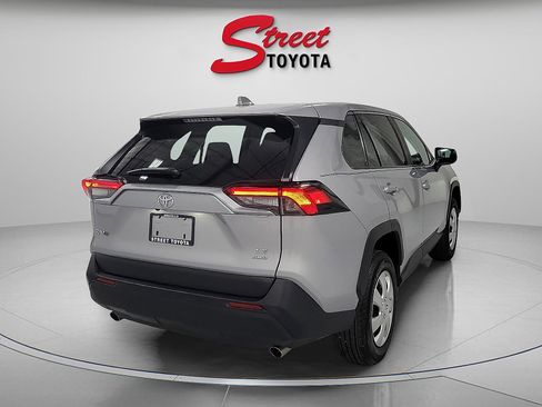 Certified 2024 Toyota RAV4 LE AWD/4WD image 4