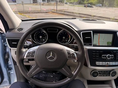 Used 2014 Mercedes-Benz ML 350 4MATIC image 34