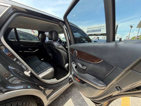 Used 2016 Mercedes-Benz GLC 300 image 18