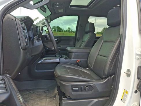 Used 2022 Chevrolet Silverado 1500 LTZ w/ LTZ Premium Package AWD/4WD image 13