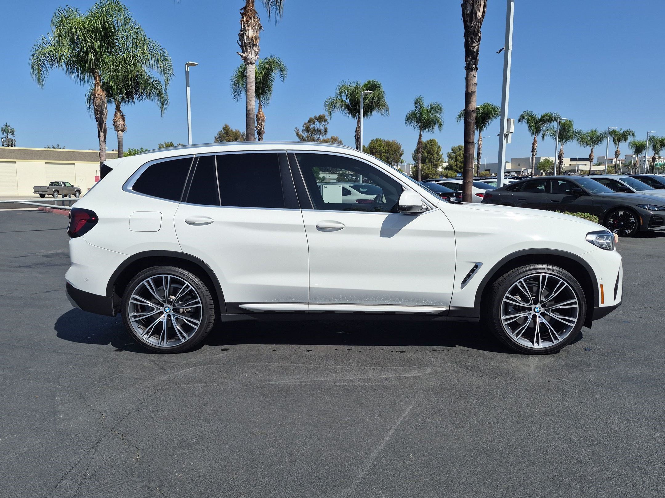 Certified 2024 BMW X3 sDrive30i w/ Convenience Package RWD image 11
