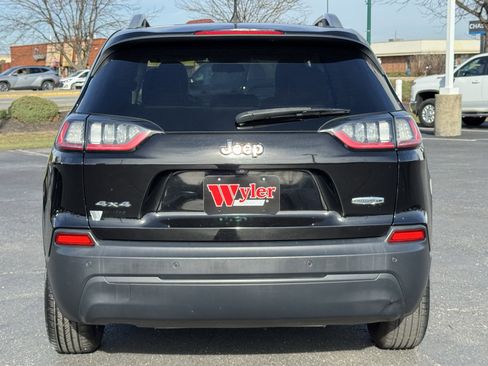 Used 2020 Jeep Cherokee Latitude Plus w/ Cold Weather Group image 19