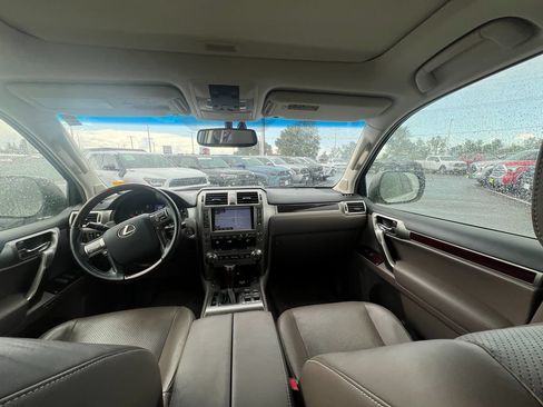 Used 2015 Lexus GX 460 Luxury AWD/4WD image 5