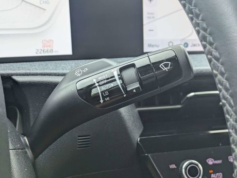 Used 2023 Kia EV6 Wind RWD image 29