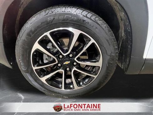 Used 2025 Chevrolet TrailBlazer LT image 22