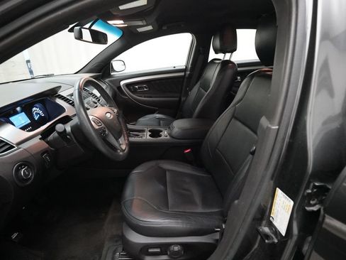 Used 2018 Ford Taurus SEL FWD image 7