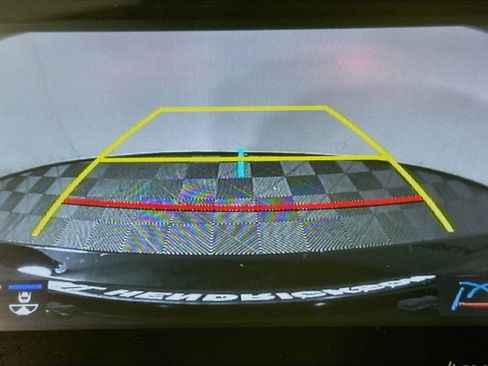 Used 2024 Toyota Camry SE image 24