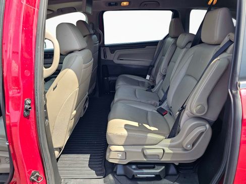 Used 2023 Honda Odyssey Touring image 33