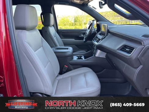 Used 2022 Chevrolet Tahoe Z71 w/ Z71 Off-Road Package AWD/4WD image 27