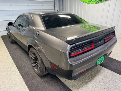 Used 2022 Dodge Challenger R/T Scat Pack RWD image 4