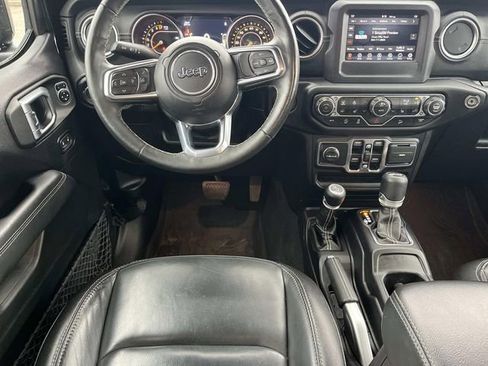 Used 2019 Jeep Wrangler Unlimited Sahara w/ Cold Weather Group image 12