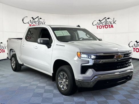 Used 2024 Chevrolet Silverado 1500 LT AWD/4WD image 3