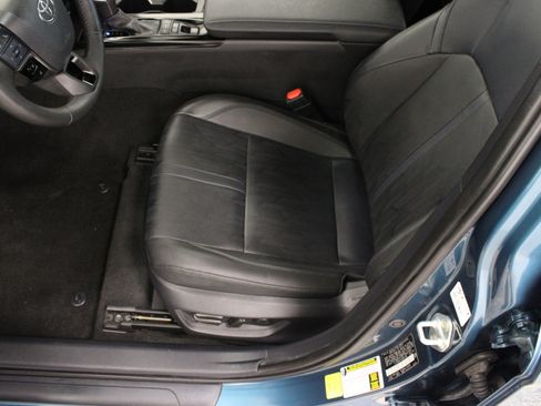 Used 2025 Toyota Camry XSE w/ Premium Plus Package FWD image 15
