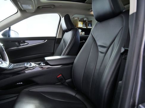 Certified 2023 Lincoln Nautilus Reserve AWD/4WD image 17