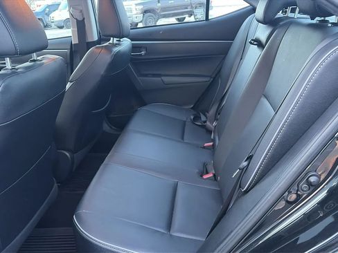 Used 2016 Toyota Corolla S Premium image 40