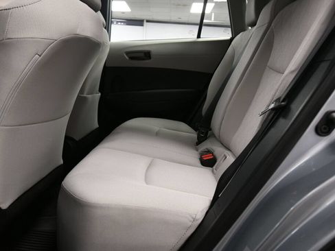 Used 2023 Toyota Corolla Cross L FWD image 19