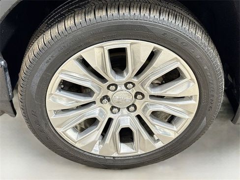 Used 2021 GMC Sierra 1500 Denali w/ Denali Ultimate Package image 14