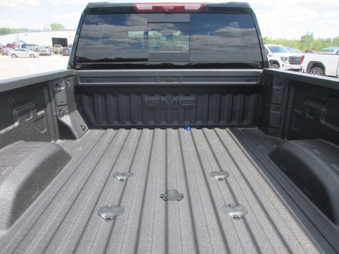 New 2026 GMC Sierra 2500 AT4X AWD/4WD image 7