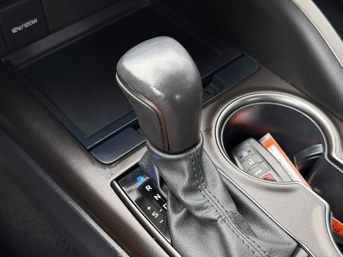 Used 2022 Toyota Camry SE image 26