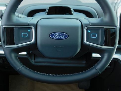 New 2026 Ford Expedition Max Platinum AWD/4WD image 18