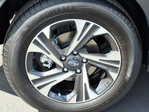 Certified 2026 Subaru Crosstrek 2.5i Premium AWD/4WD image 10