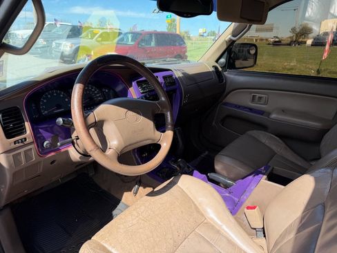 Used 1999 Toyota 4Runner Limited image 13