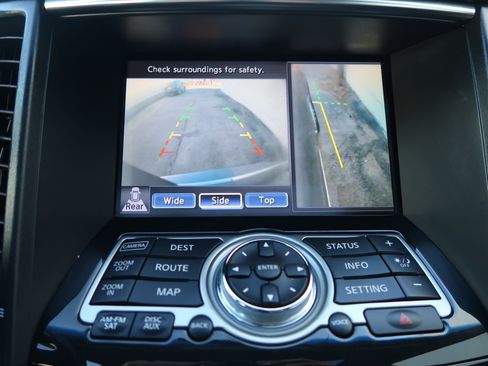 Used 2010 INFINITI FX35 2WD w/ Navigation Pkg image 19