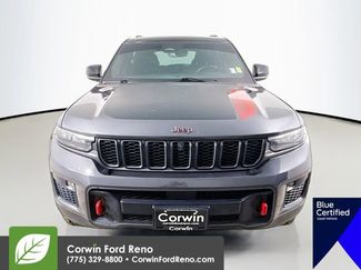 Used 2022 Jeep Grand Cherokee Trailhawk video 2