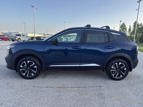 New 2026 Nissan Kicks SV w/ Cold Weather Package AWD/4WD image 6