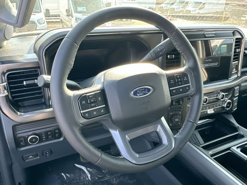 New 2026 Ford F250 Lariat w/ Chrome Package image 18
