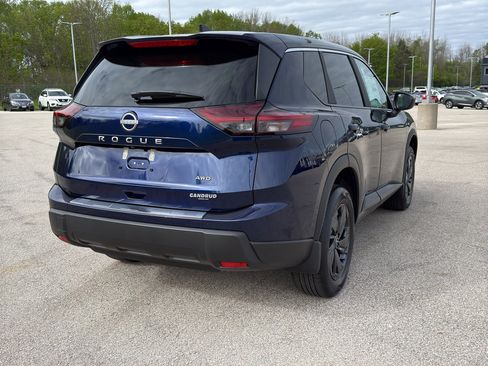 New 2026 Nissan Rogue SV AWD/4WD image 5