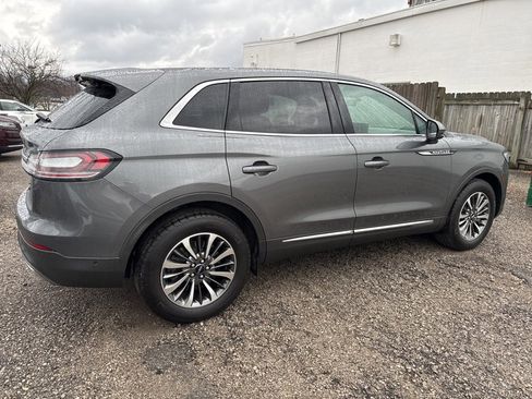 Certified 2022 Lincoln Nautilus Reserve image 9