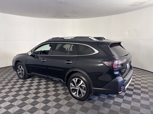 Used 2021 Subaru Outback Touring XT AWD/4WD image 12