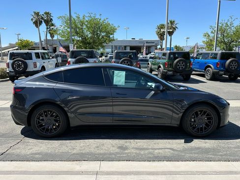 Used 2025 Tesla Model 3 Long Range RWD image 9