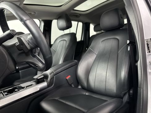 Used 2022 Mercedes-Benz GLB 250 4MATIC image 19