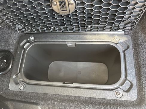 Used 2024 RAM 2500 Laramie w/ Safety Group image 36