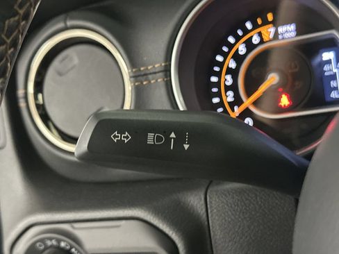 Used 2021 Jeep Wrangler Unlimited Sahara AWD/4WD image 53