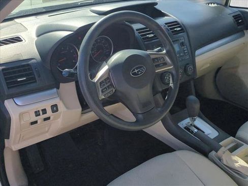 Used 2014 Subaru Crosstrek 2.0i Premium w/ Moonroof Package image 9