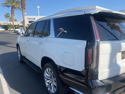 Used 2023 Cadillac Escalade Premium Luxury w/ LPO, Radiant Package AWD/4WD image 5