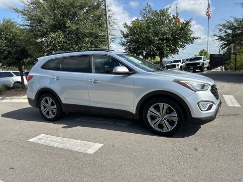 Used 2015 Hyundai Santa Fe GLS w/ Option Group 02 AWD/4WD image 13
