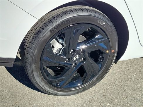 New 2026 Hyundai Elantra Sport image 23