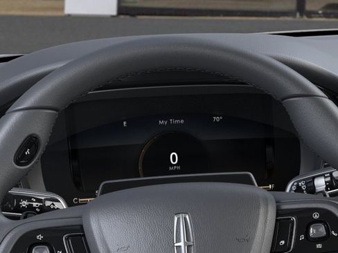New 2026 Lincoln Corsair Grand Touring AWD/4WD image 13