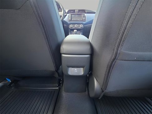 New 2025 Nissan Versa SV w/ Trunk Package image 9