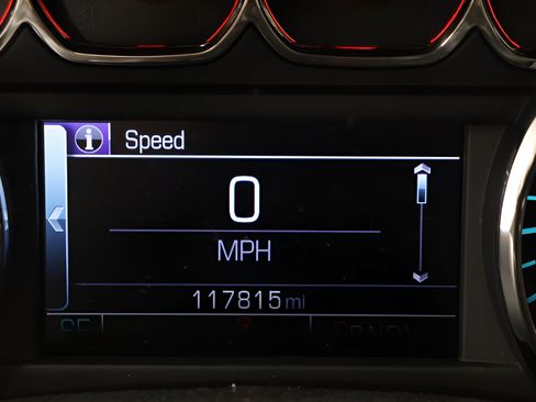 Used 2018 GMC Sierra 1500 SLE w/ SLE Value Package AWD/4WD image 15